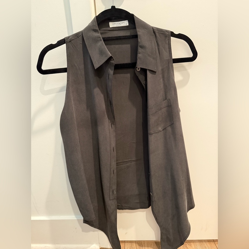 Equipment Charcoal Sleeveless Button-Down Shirt